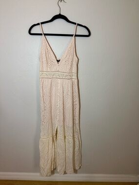 SIMPLEE | Eyelet Maxi Sundress in Blush Pink